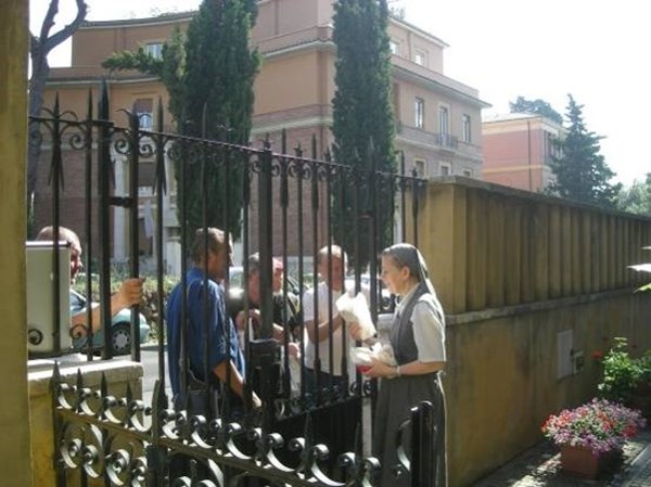 Pomoc biednym